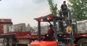 景德镇 黄金麻冰裂纹，地铺石装车