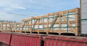 景德镇 芝麻白花岗岩地铺石出口专车-泰国游