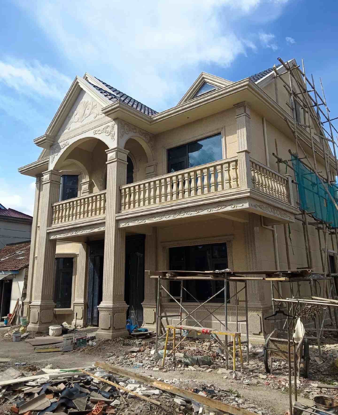 景德镇 黄金麻花岗岩石材私人别墅雕花门楼柱阳台栏杆