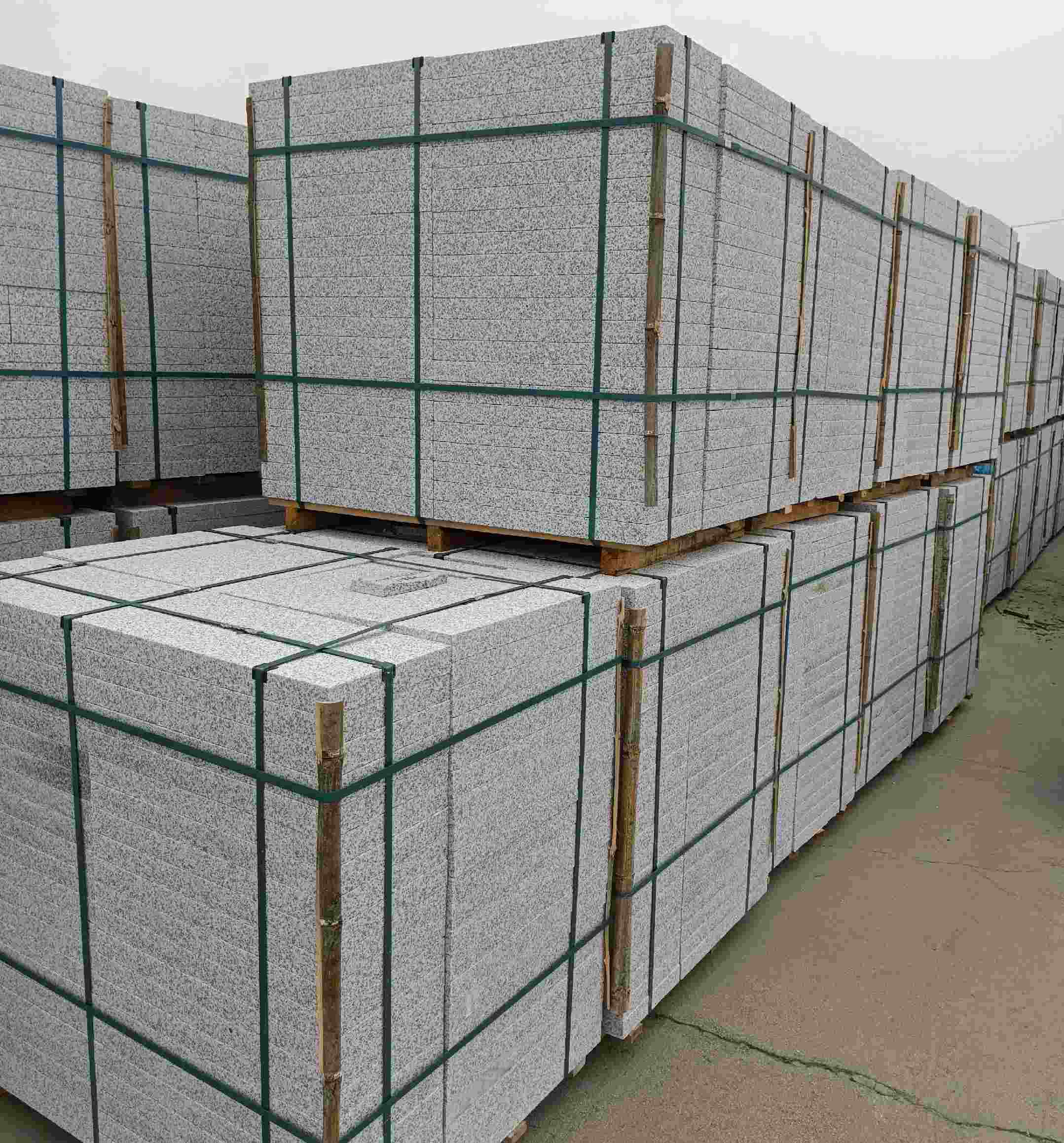 景德镇 白麻花岗岩石材荔枝面地铺石（300*600*50）