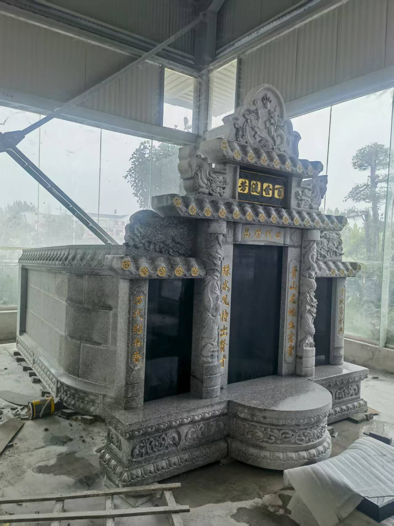 景德镇 芝麻白墓碑效果展示图