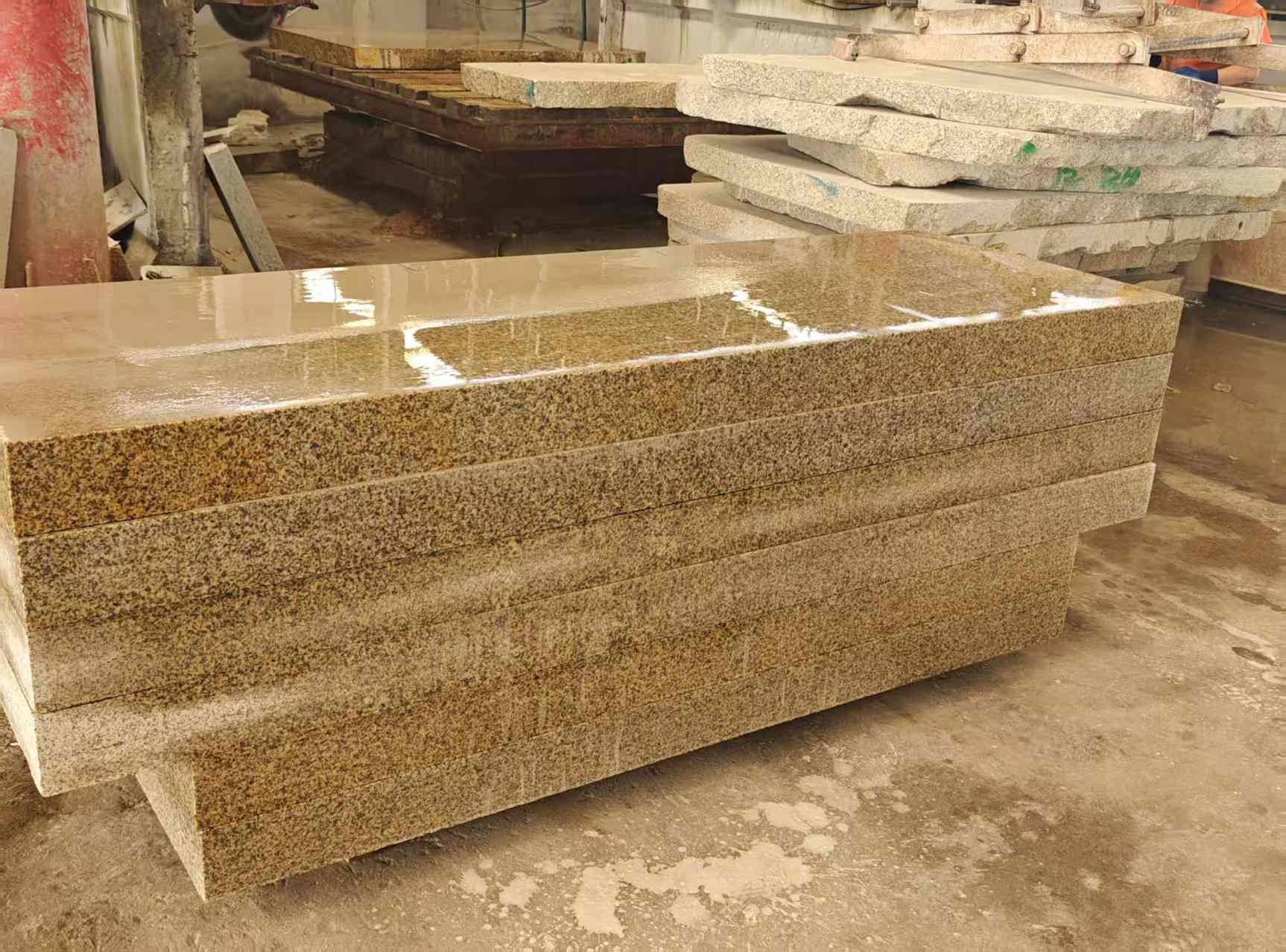 景德镇 黄金麻栏杆料半成品加工中