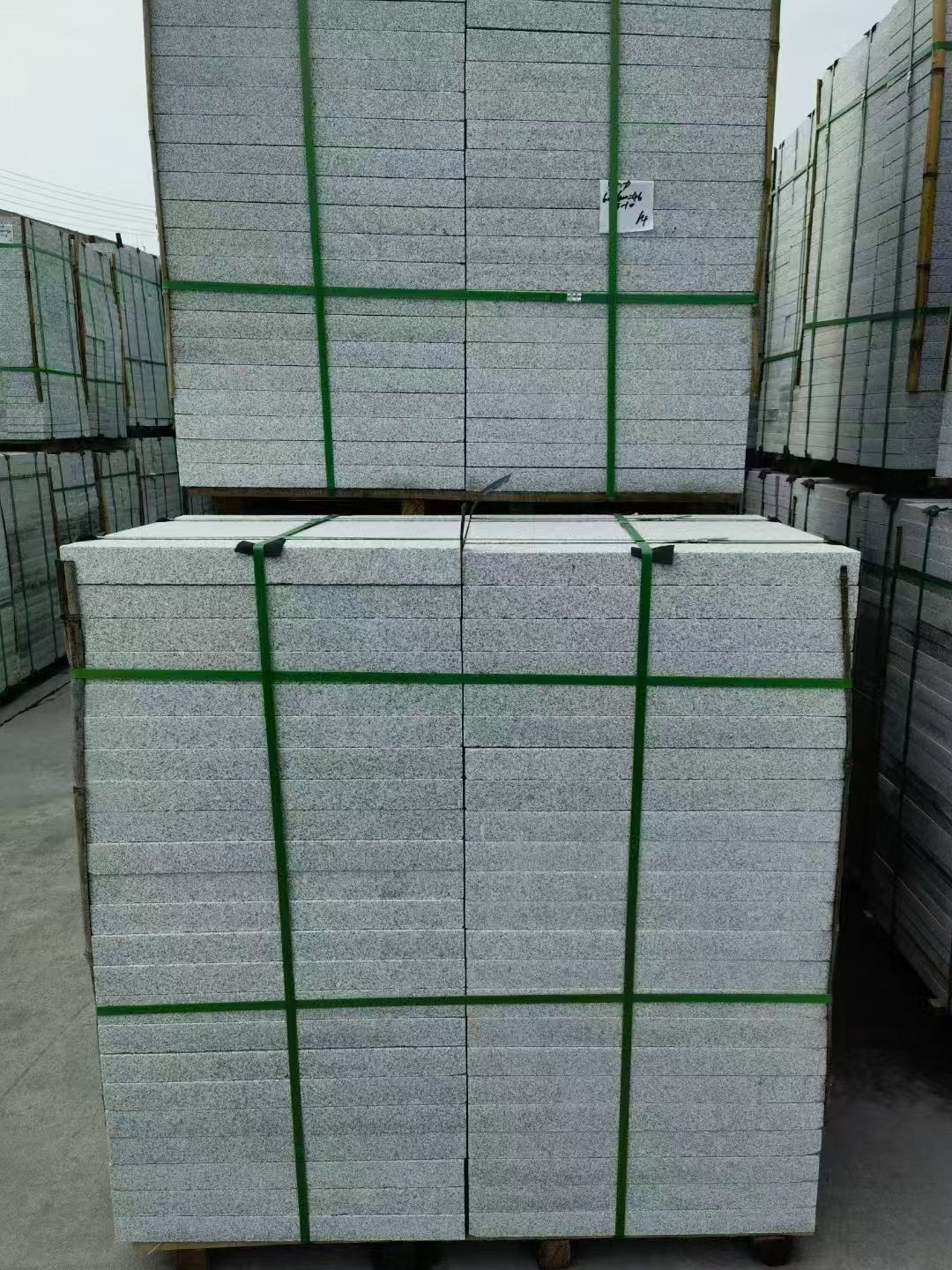 景德镇 芝麻白火烧，园林广场市政工程地铺石，1.8~5.0厚均有现货