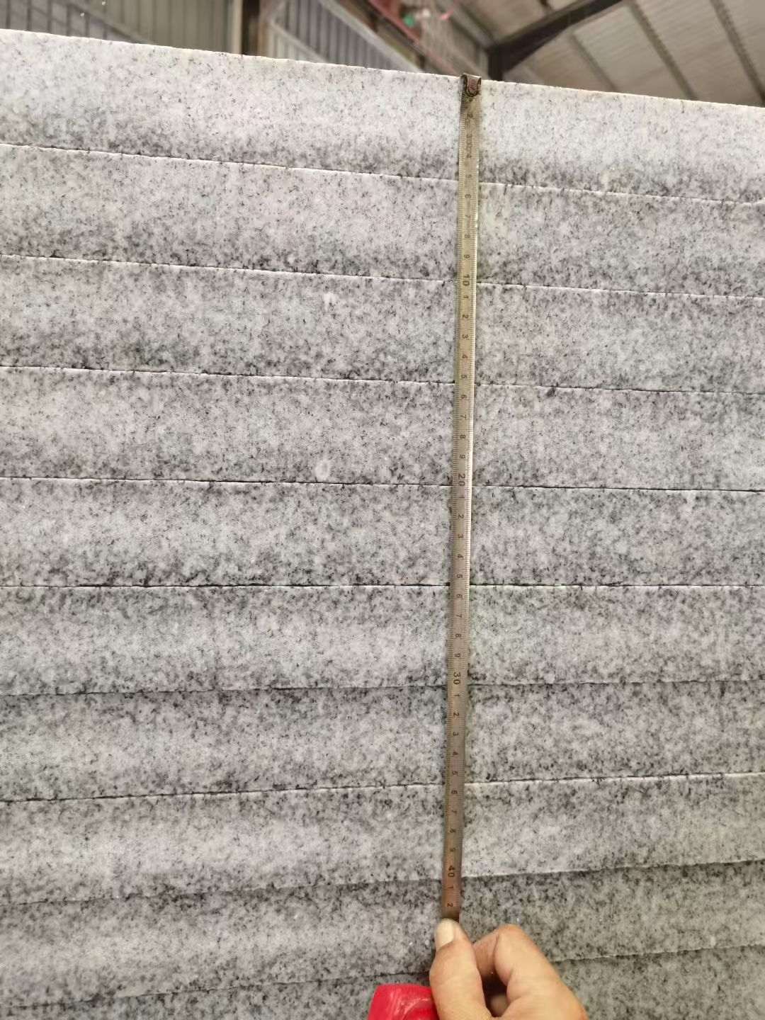 景德镇 芝麻白火烧成品厚薄均匀，B料价格接近A料质量