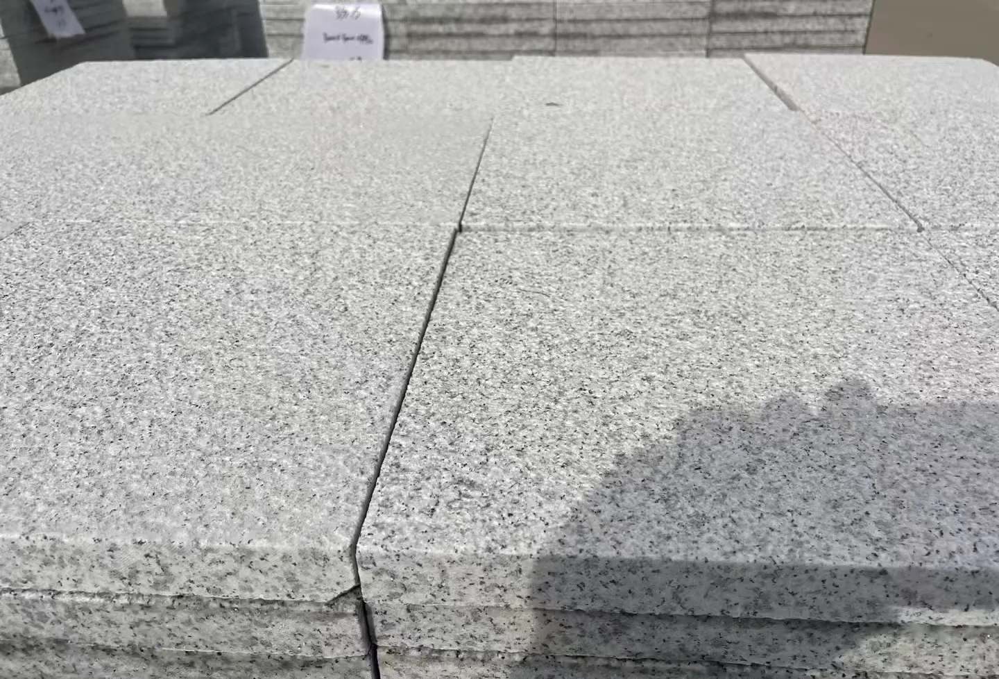 景德镇 白麻花岗岩石材推荐 荔枝面地铺石