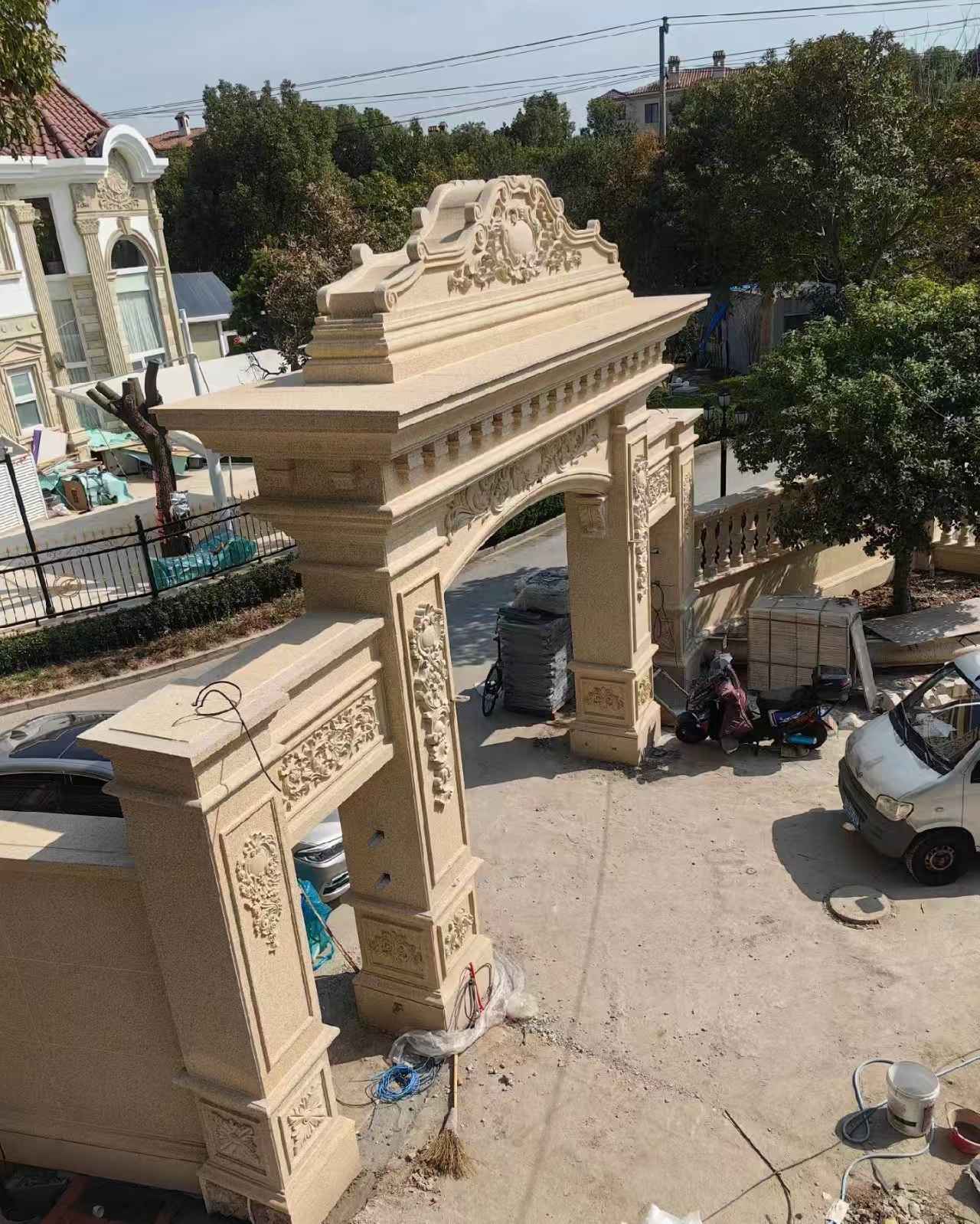 景德镇 黄金麻荔枝面花岗岩别墅门楼