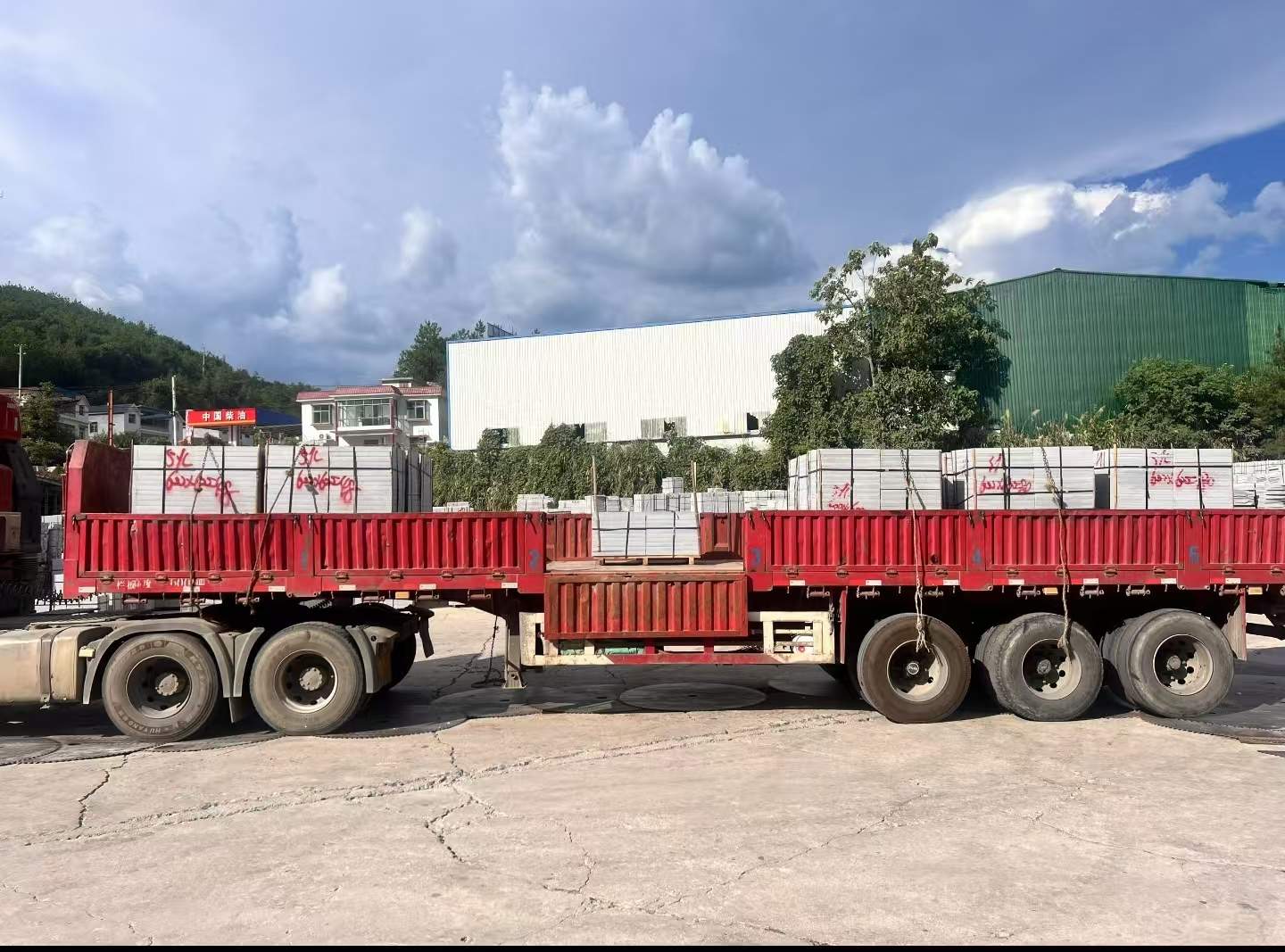 景德镇 芝麻灰花岗岩地铺石出货日常